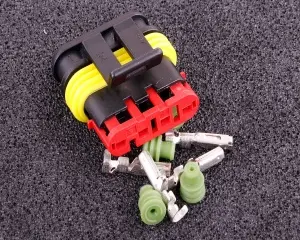 Connector 4-way socket housing Superseal