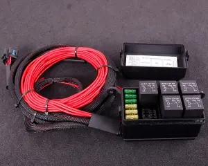 MaxxECU relay and fuse box